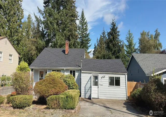 Photo 1 of Single family home for sale at 11522 8th Avenue Ne, Seattle, WA 98125 | MLS# NWM2569771 | Listing updated on 2026-09-17