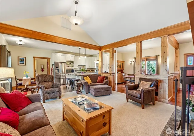 Photo 4 of Single family home for sale at 101 Tibbets View Ln, Cashmere, WA 98815 | MLS# NWM2569838 | Listing updated on 2026-10-01