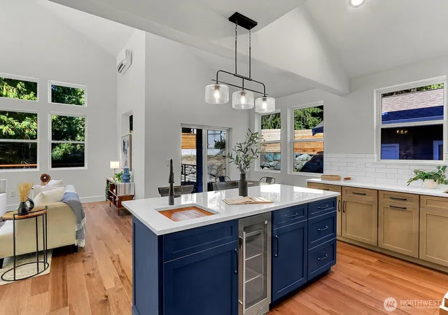 Photo 3 of Single family home for sale at 5921 164th St Sw, Lynnwood, WA 98037 | MLS# NWM2569869 | Listing updated on 2026-09-16