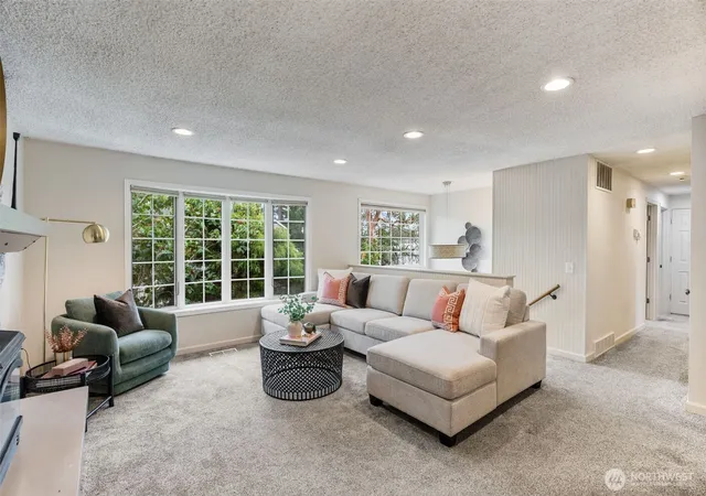Photo 3 of Single family home for sale at 20023 6Th Ave S, Des Moines, WA 98198 | MLS# NWM2570226 | Listing updated on 2026-10-01