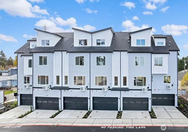 Photo 2 of Townhouse for sale at 1419 Sw 111th Lane, Seattle, WA 98146 | MLS# NWM2570307 | Listing updated on 2026-09-25