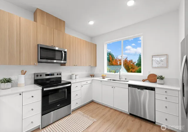 Photo 1 of Townhouse for sale at 1419 Sw 111th Lane, Seattle, WA 98146 | MLS# NWM2570307 | Listing updated on 2026-09-25