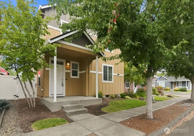 Photo 1 of Single family home for sale at 1210 Se 7 St, Battle Ground, WA 98604 | MLS# NWM2570517 | Listing updated on 2026-09-28