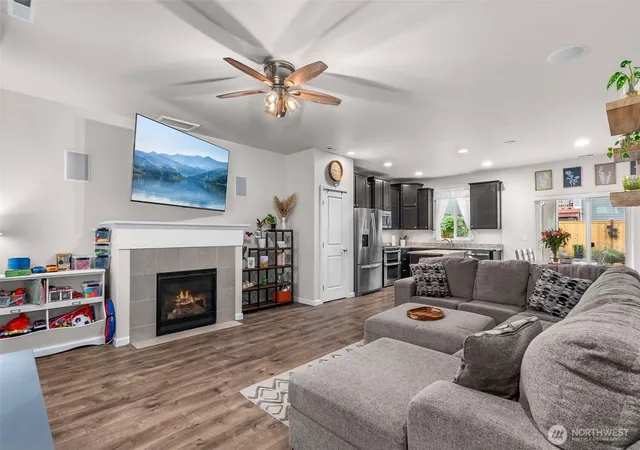 Photo 2 of Single family home for sale at 13707 66th Avenue E, Puyallup, WA 98373 | MLS# NWM2570630 | Listing updated on 2026-09-21