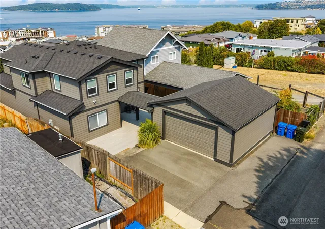 Photo 3 of Single family home for sale at 5316 N Court St, Ruston, WA 98407 | MLS# NWM2570697 | Listing updated on 2026-09-18