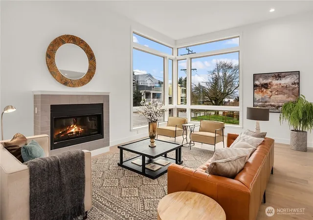 Photo 4 of Single family home for sale at 3202 Burnett Ave N, Renton, WA 98056 | MLS# NWM2570994 | Listing updated on 2026-09-23