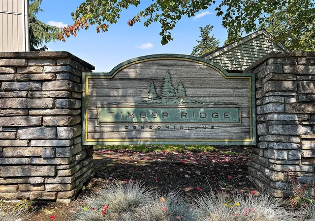 Photo 2 of Sale Pending at 25120 98th Place S #A208, Kent, WA 98030 | MLS# NWM2570997 | Listing updated on 2026-09-27
