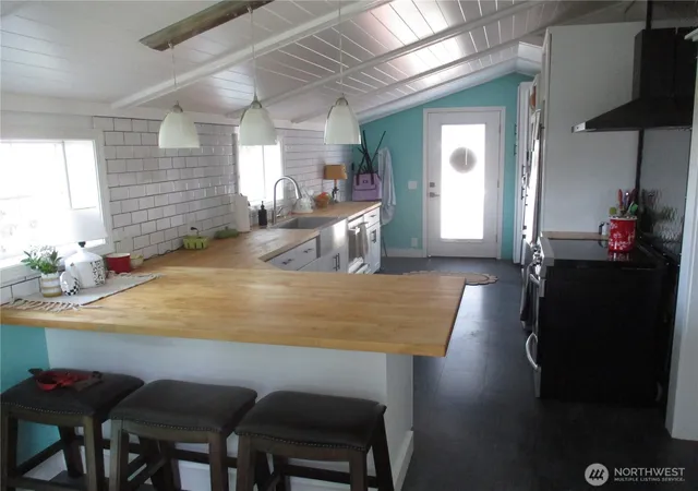 Photo 3 of Single family home for sale at 1278 Belle St, Walla Walla, WA 99362 | MLS# NWM2571084 | Listing updated on 2026-09-30