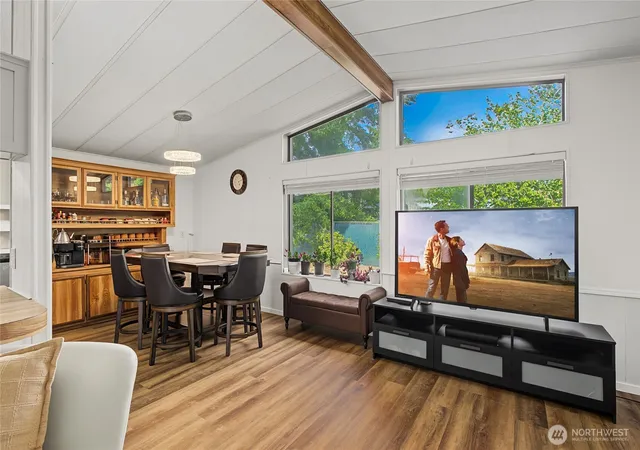 Photo 3 of Manufactured home for sale at 3501 Auburn Way S #26, Auburn, WA 98092 | MLS# NWM2571240 | Listing updated on 2026-09-18