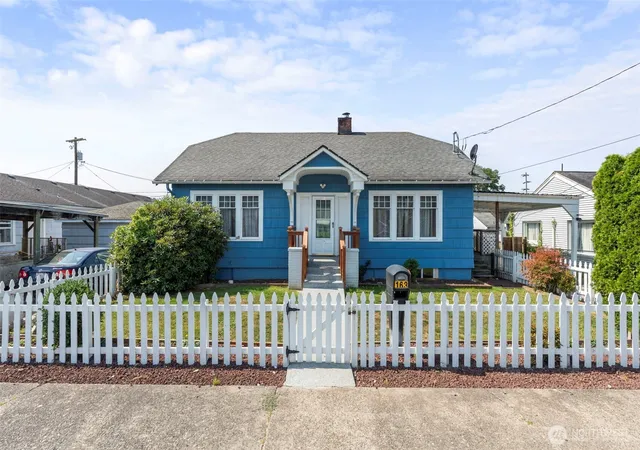 Photo 2 of Single family home for sale at 163 Sw Cascade, Chehalis, WA 98532 | MLS# NWM2571311 | Listing updated on 2026-09-30