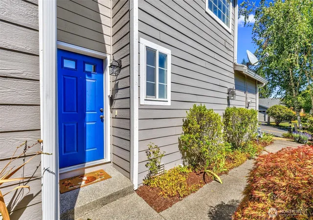 Photo 3 of Single family home for sale at 10959 Tulip Pl Nw, Silverdale, WA 98383 | MLS# NWM2571441 | Listing updated on 2026-09-17
