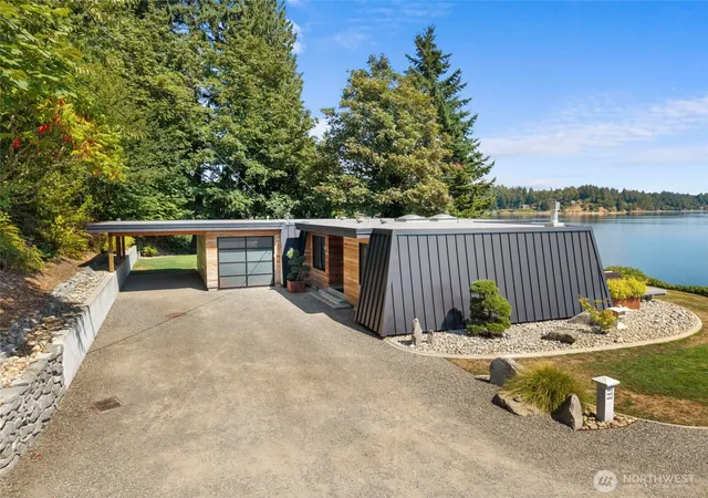 Photo 3 of Single family home for sale at 4811 Sunrise Beach Rd NW, Olympia, WA 98502 | MLS# NWM2571500 | Listing updated on 2026-09-25