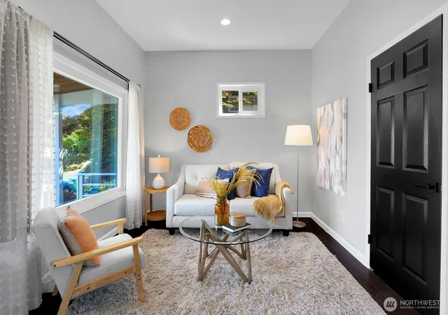 Photo 4 of Single family home for sale at 1113 33Rd Ave S, Seattle, WA 98144 | MLS# NWM2571560 | Listing updated on 2026-09-30