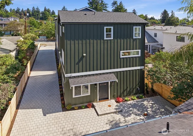 Photo 2 of Single family home for sale at 8815 Densmore Ave N #B, Seattle, WA 98103 | MLS# NWM2571596 | Listing updated on 2026-10-01