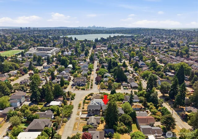 Photo 3 of Single family home for sale at 8815 Densmore Ave N #B, Seattle, WA 98103 | MLS# NWM2571596 | Listing updated on 2026-10-01