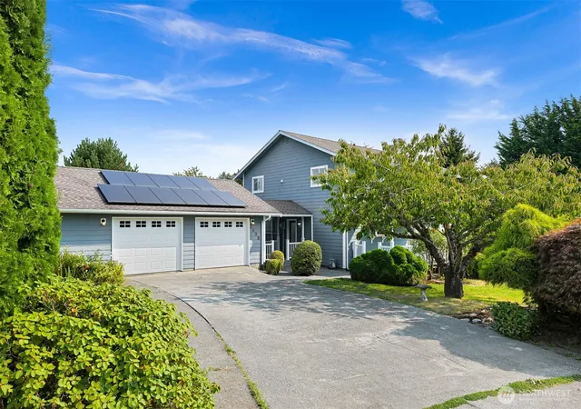 Photo 1 of Single family home for sale at 2438 N Bakerview Park Dr, Ferndale, WA 98248 | MLS# NWM2571629 | Listing updated on 2026-09-17