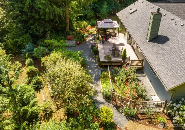 Photo 3 of Sale Pending at 2717 Newberg Rd, Snohomish, WA 98290 | MLS# NWM2571851 | Listing updated on 2026-09-23