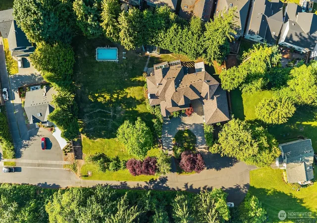 Photo 1 of Sale Pending at 1631 180th Pl Sw, Lynnwood, WA 98037 | MLS# NWM2571899 | Listing updated on 2026-09-16