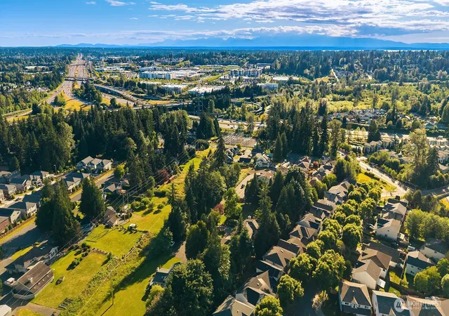 Photo 11 of Sale Pending at 1631 180Th Pl Sw, Lynnwood, WA 98037 | MLS# NWM2571899 | Listing updated on 2026-09-16