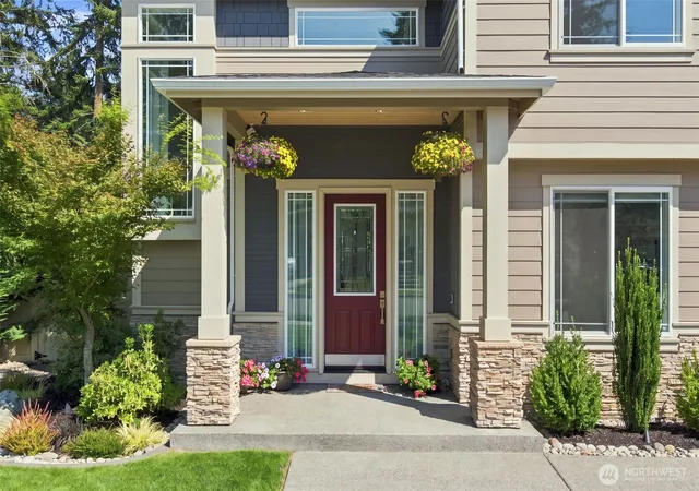 Photo 3 of Single family home for sale at 4212 Caddyshack Dr NE, Lacey, WA 98516 | MLS# NWM2571935 | Listing updated on 2026-09-25