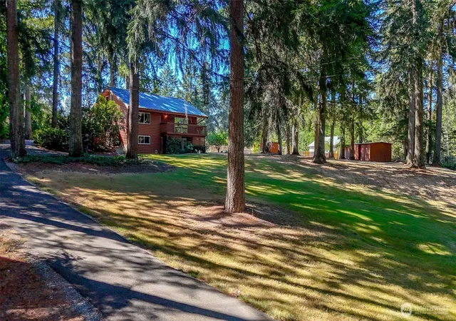 Single family home for sale at 30455 Kent Black Diamond Rd, Kent, WA 98092 | MLS# NWM2572046