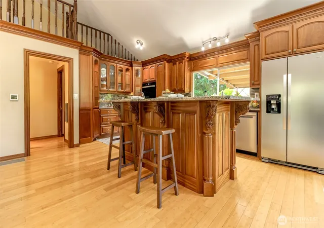 Photo 4 of Single family home for sale at 30455 Kent Black Diamond Rd, Kent, WA 98092 | MLS# NWM2572046 | Listing updated on 2026-10-01