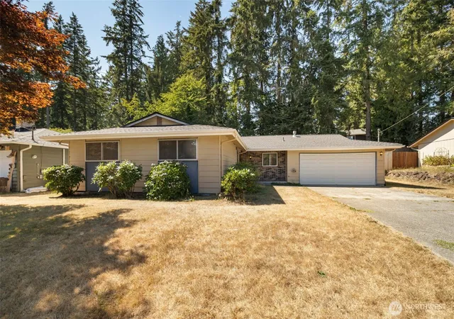 Photo 2 of Sale Pending at 2374 S Flower Ave, Port Orchard, WA 98366 | MLS# NWM2572469 | Listing updated on 2026-09-25