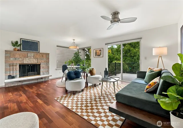 Photo 3 of Single family home for sale at 9306 52nd Avenue S, Seattle, WA 98118 | MLS# NWM2572658 | Listing updated on 2026-09-29