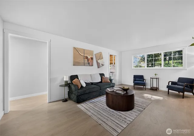 Photo 3 of Sale Pending at 33907 23Rd Ave Sw, Federal Way, WA 98023 | MLS# NWM2572843 | Listing updated on 2026-09-28