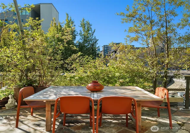 Photo 2 of Sale Pending at 81 Vine St #404, Seattle, WA 98121 | MLS# NWM2572961 | Listing updated on 2026-09-23