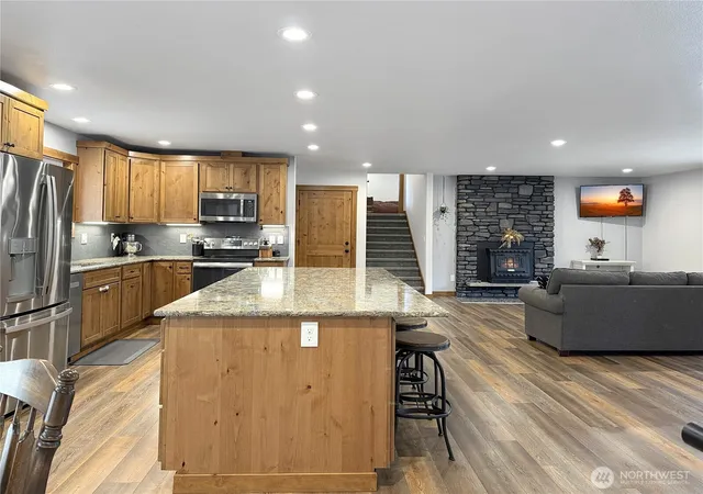 Photo 4 of Single family home for sale at 161 Lund Rd, Cosmopolis, WA 98537 | MLS# NWM2573177 | Listing updated on 2026-09-17