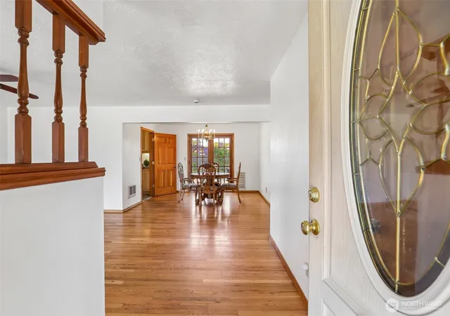 Photo 3 of Sale Pending at 413 Little Rock Wy, Vancouver, WA 98664 | MLS# NWM2573237 | Listing updated on 2026-09-30