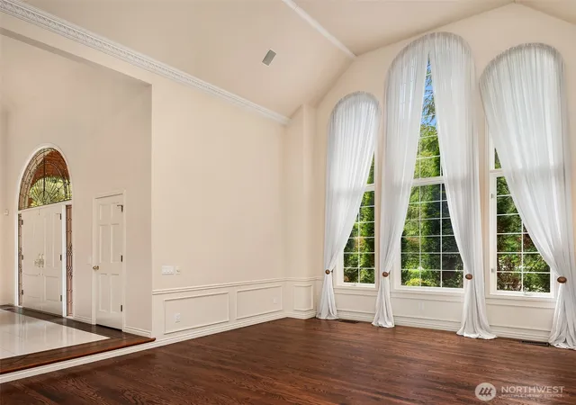 Photo 4 of Sale Pending at 19955 Ne 129Th St, Woodinville, WA 98077 | MLS# NWM2573335 | Listing updated on 2026-09-16