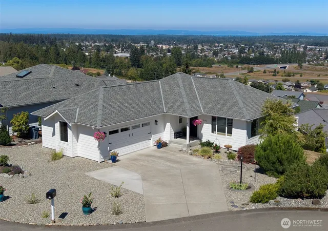 Photo 1 of Single family home for sale at 61 Jade Cir, Sequim, WA 98382 | MLS# NWM2573415 | Listing updated on 2026-09-21