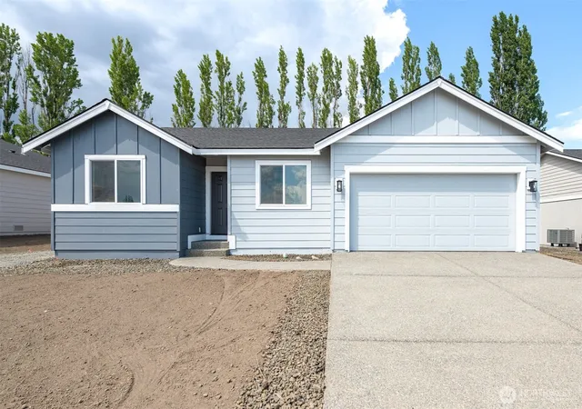Photo 1 of Single family home for sale at 530 Chinook Winds Ln, Tieton, WA 98947 | MLS# NWM2573446 | Listing updated on 2026-09-25