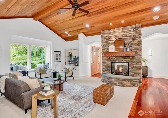 Photo 4 of Sale Pending at 7796 Renton Issaquah Rd SE, Issaquah, WA 98027 | MLS# NWM2573572 | Listing updated on 2026-09-21