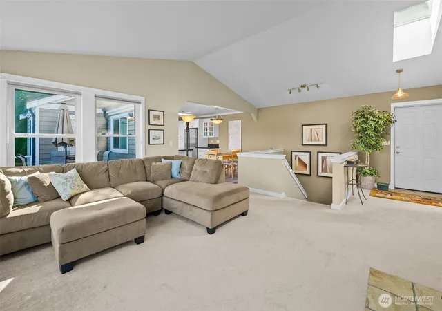 Photo 4 of Single family home for sale at 11711 Ne North Shore Rd, Belfair, WA 98528 | MLS# NWM2573602 | Listing updated on 2026-09-17