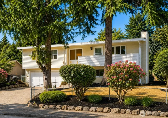 Photo 3 of Single family home for sale at 30209 21st Ave S, Federal Way, WA 98003 | MLS# NWM2573645 | Listing updated on 2026-09-18