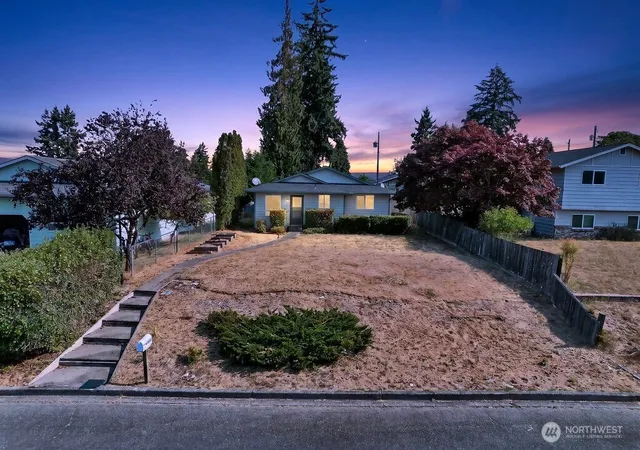 Single family home for sale at 1319 W 12Th St, Port Angeles, WA 98363 | MLS# NWM2573697