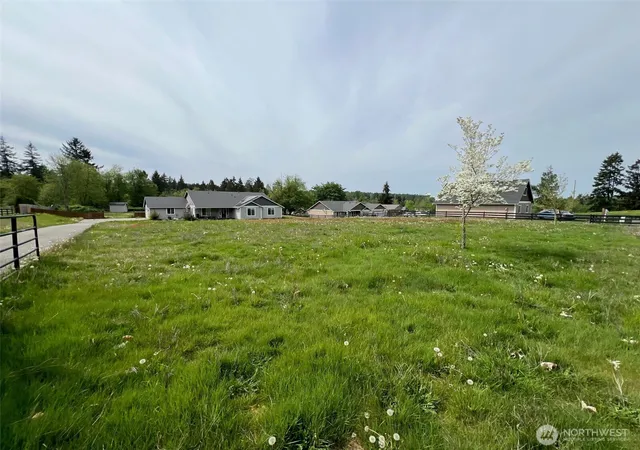 Photo 3 of Single family home for sale at 30510 37th Ave E, Graham, WA 98338 | MLS# NWM2574052 | Listing updated on 2026-09-18