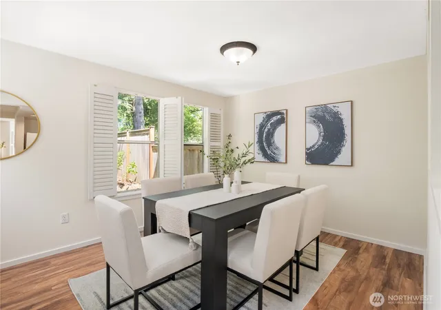 Photo 3 of Sale Pending at 4170 244th Pl Se, Sammamish, WA 98029 | MLS# NWM2574091 | Listing updated on 2026-10-12