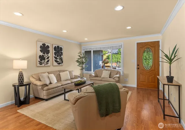 Photo 4 of Sale Pending at 13204 60Th Dr Se, Everett, WA 98208 | MLS# NWM2574127 | Listing updated on 2026-09-25