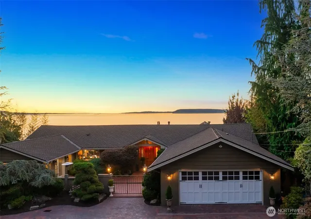 Photo 3 of Single family home for sale at 8723 Talbot Rd, Edmonds, WA 98026 | MLS# NWM2574199 | Listing updated on 2026-10-02