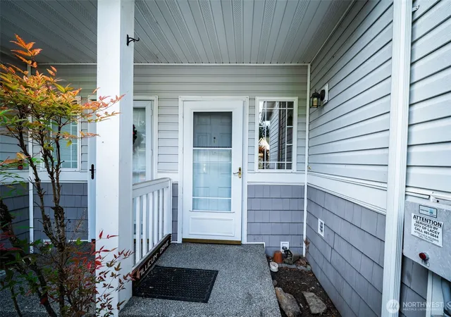 Photo 3 of Condo for sale at 6948 47th Lane Se #C, Olympia, WA 98513 | MLS# NWM2574311 | Listing updated on 2026-09-25