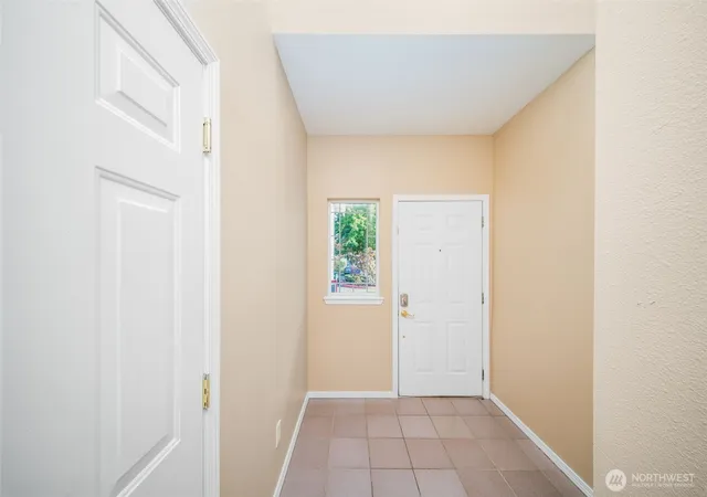 Photo 3 of Condo for sale at 6948 47th Lane SE #C, Olympia, WA 98513 | MLS# NWM2574311 | Listing updated on 2026-09-25