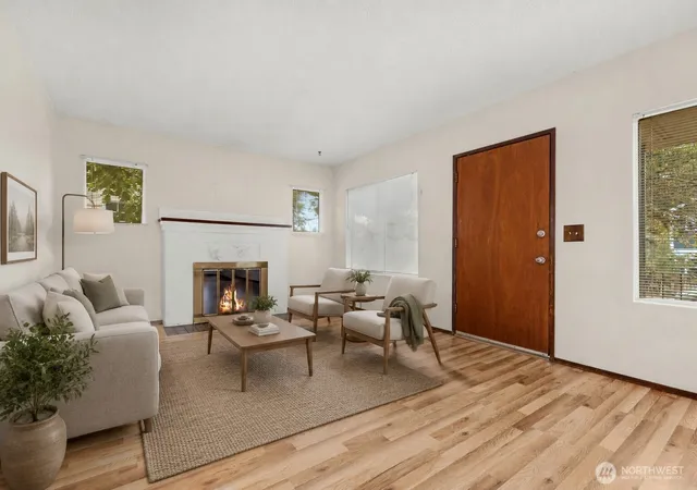 Photo 4 of Single family home for sale at 536 N 73Rd St, Seattle, WA 98103 | MLS# NWM2574494 | Listing updated on 2026-09-18