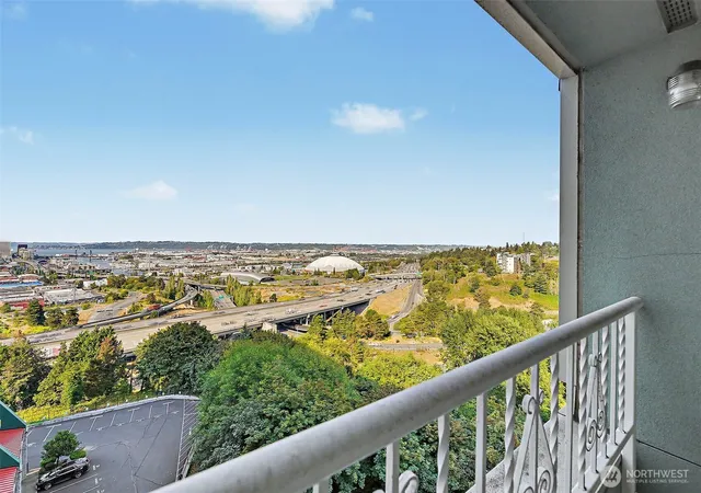 Photo 4 of Sale Pending at 3201 Pacific Ave #808, Tacoma, WA 98418 | MLS# NWM2574515 | Listing updated on 2026-09-22