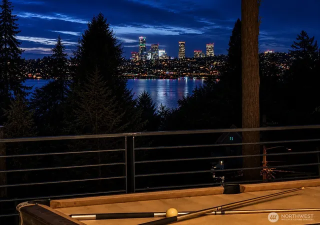 Photo 2 of Mansion for sale at 3410 W Mercer Way, Mercer Island, WA 98040 | MLS# NWM2574554 | Listing updated on 2026-10-03