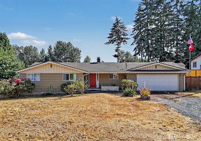 Photo 1 of Single family home for sale at 8718 107th St E, Puyallup, WA 98373 | MLS# NWM2574640 | Listing updated on 2026-10-01
