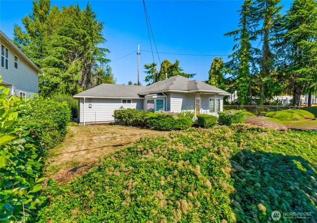 Photo 1 of Pending - Backup Offer Requested at 4230 S 116th St, Tukwila, WA 98168 | MLS# NWM2574775 | Listing updated on 2026-09-16